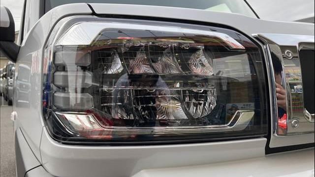 0551871A20251010D00208