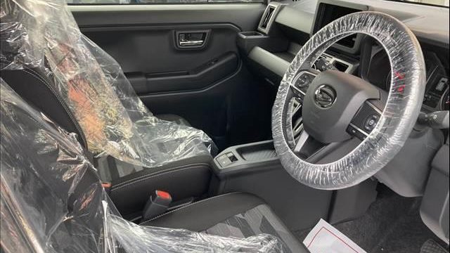 0551871A20251010D00216