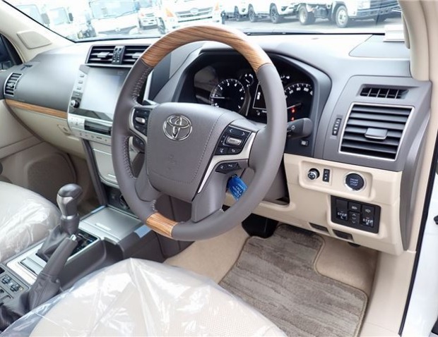 WhatsApp Image 2025-10-30 at 19.44.46