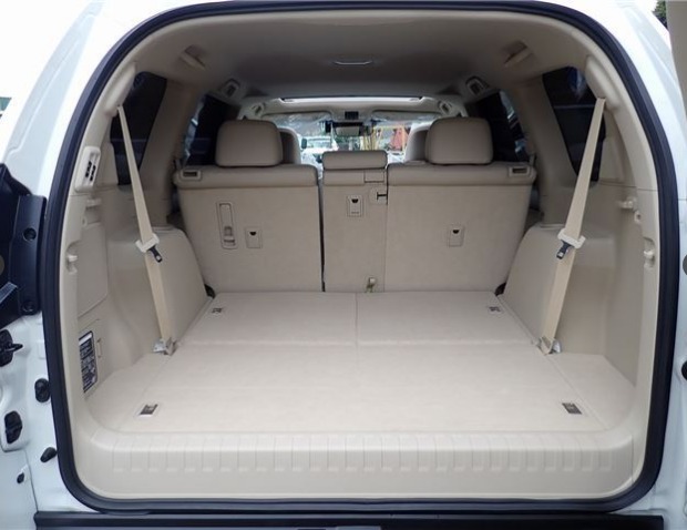 WhatsApp Image 2025-10-30 at 19.45.02