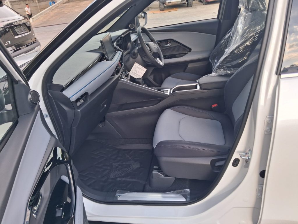 WhatsApp Image 2025-11-03 at 21.55.56_bc735f8d