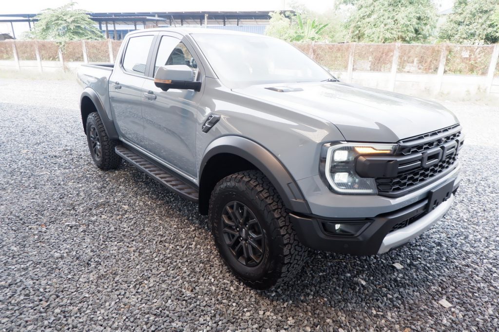 WhatsApp Image 2025-11-03 at 21.58.18_77e25376