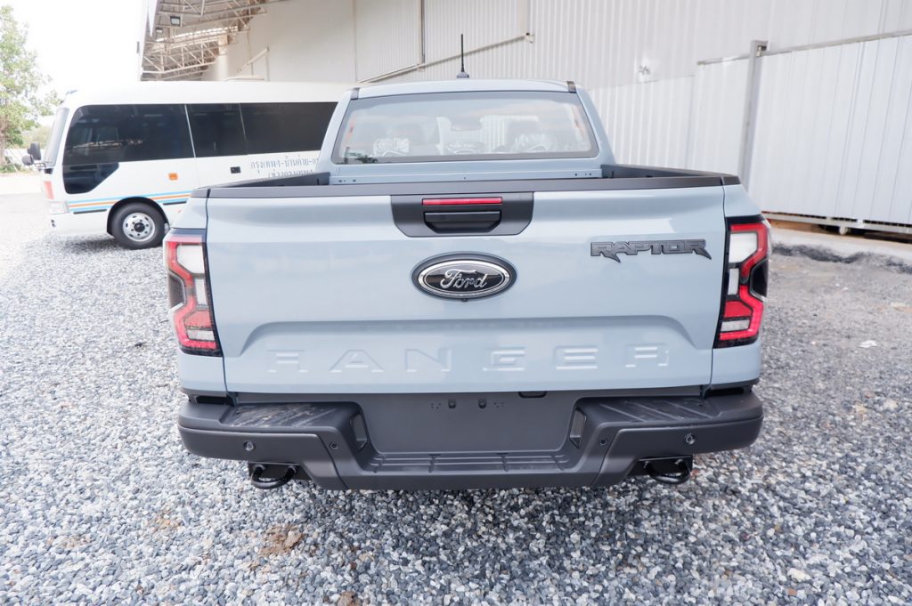 WhatsApp Image 2025-11-03 at 21.58.18_8a1cc256 2